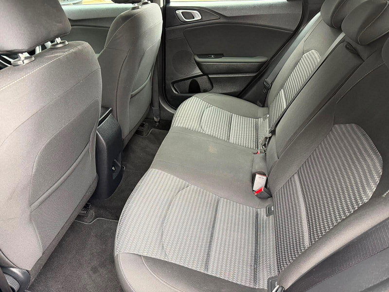 Kia XCeed 1.5 T-GDi 2 Euro 6 (s/s) 5dr 5dr Manual 2026
