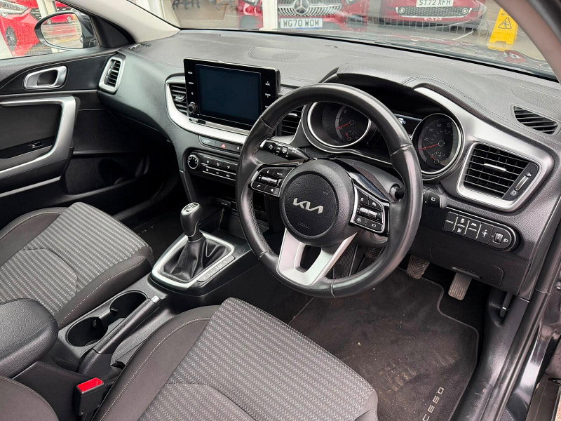 Kia XCeed 1.5 T-GDi 2 Euro 6 (s/s) 5dr 5dr Manual 2026