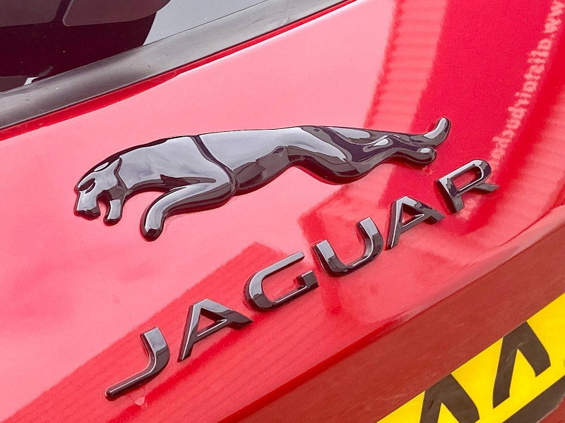 Jaguar F-PACE 5.0 V8 SVR Quickshift AWD Euro 6 (s/s) 5dr 5dr Automatic 2026