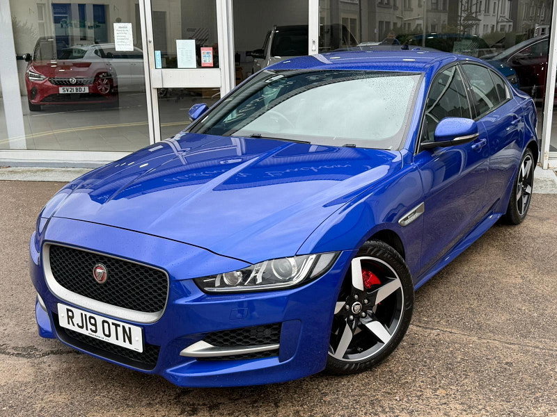 Jaguar XE 2.0d R-Sport Auto Euro 6 (s/s) 4dr 4dr Automatic 2026