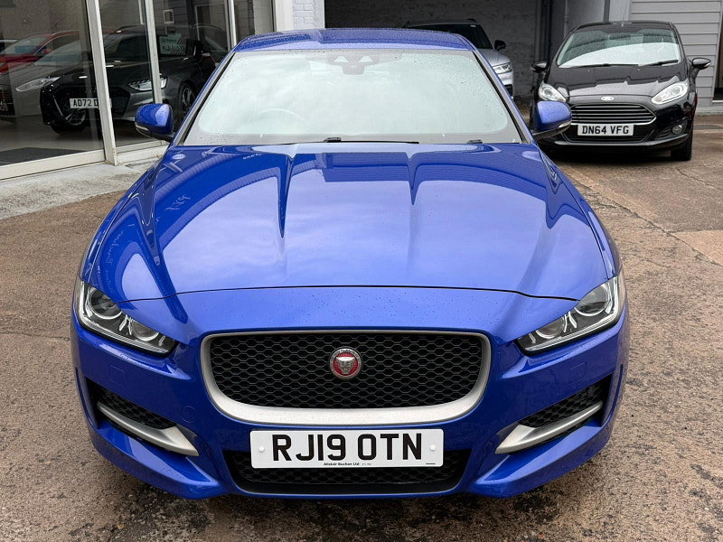 Jaguar XE 2.0d R-Sport Auto Euro 6 (s/s) 4dr 4dr Automatic 2026