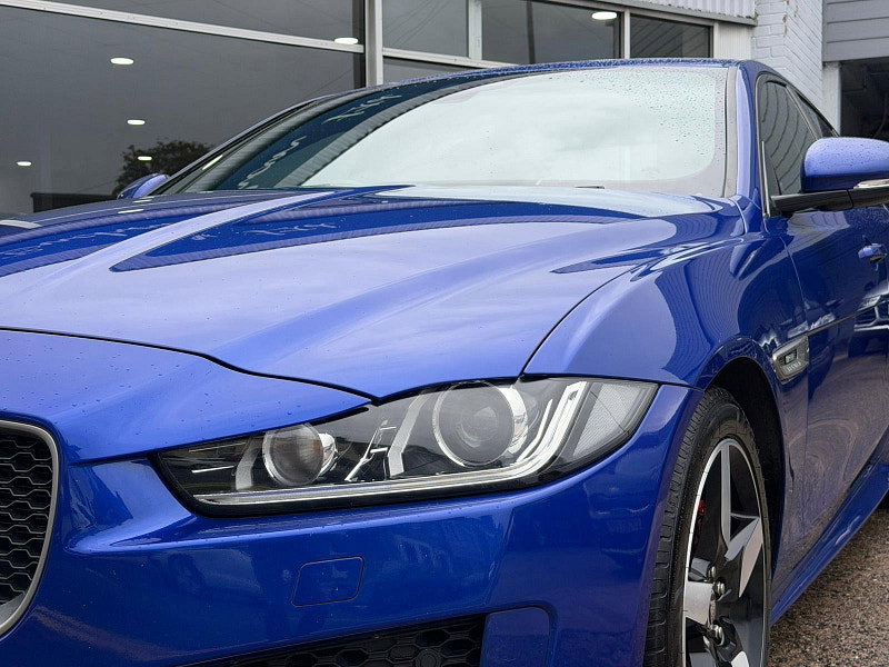 Jaguar XE 2.0d R-Sport Auto Euro 6 (s/s) 4dr 4dr Automatic 2026