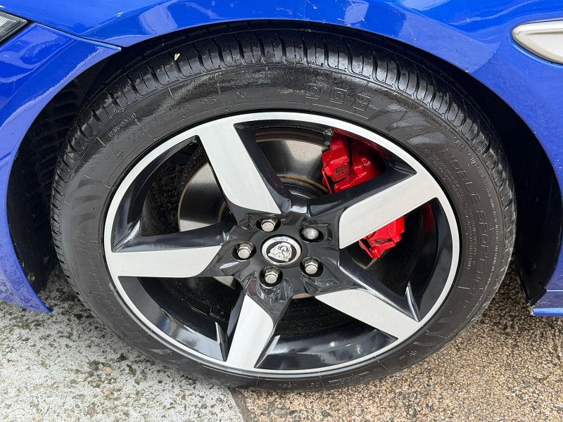 Jaguar XE 2.0d R-Sport Auto Euro 6 (s/s) 4dr 4dr Automatic 2026