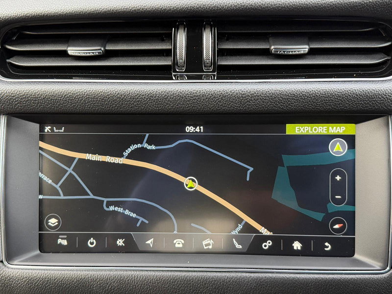 Jaguar XF 2.0d R-Sport Auto Euro 6 (s/s) 4dr 4dr Automatic 2026