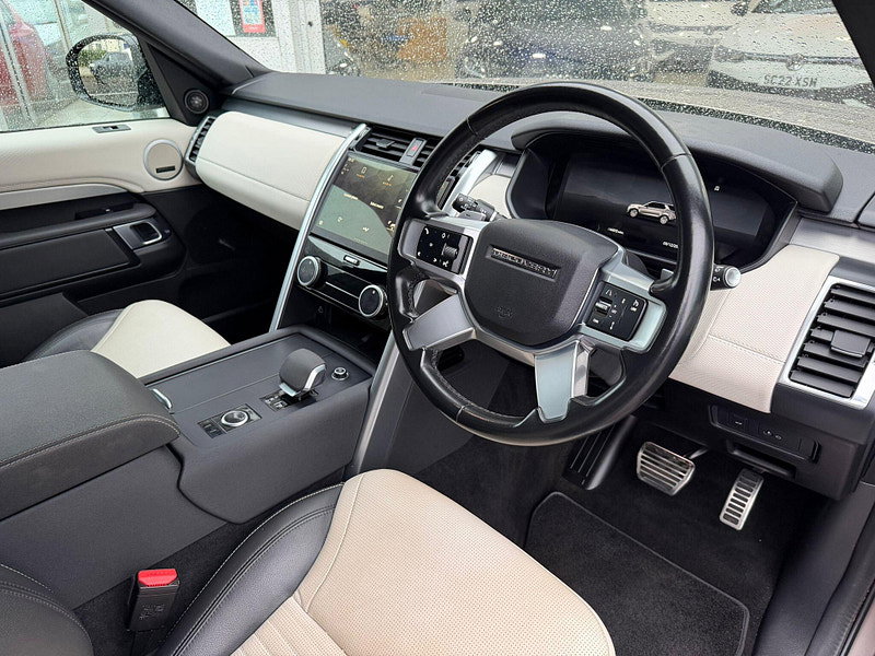 Land Rover DISCOVERY 3.0 D300 MHEV R-Dynamic SE Auto 4WD Euro 6 (s/s) 5dr 5dr Automatic 2026