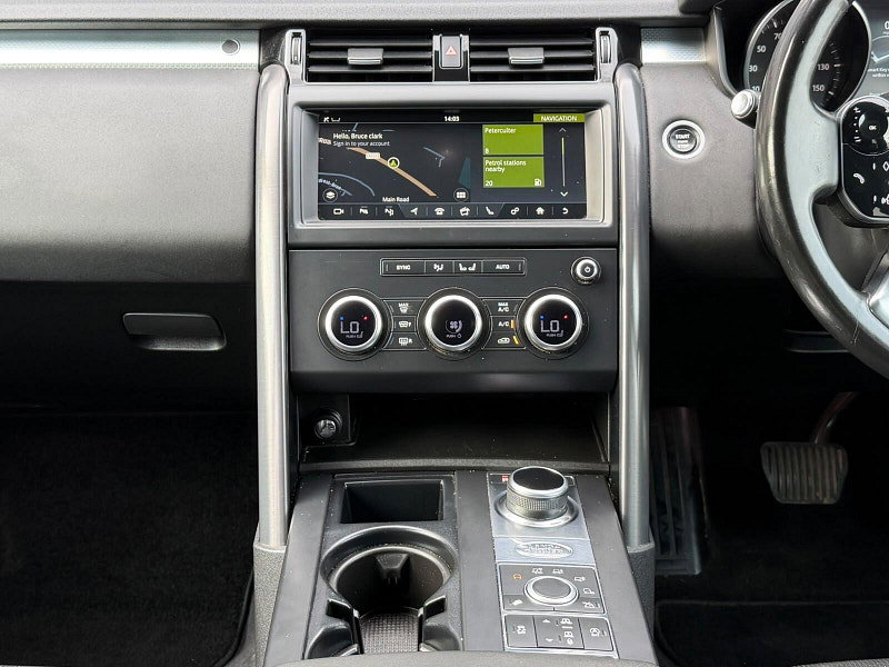 Land Rover DISCOVERY 3.0 SD V6 Landmark Edition SUV 5dr Diesel Auto 4WD Euro 6 (s/s) (306 ps) 5dr Automatic 2026
