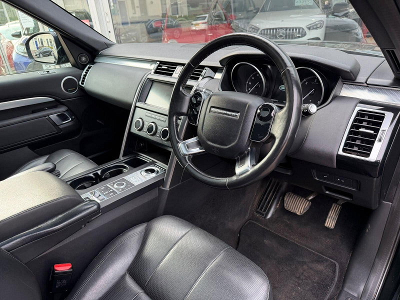 Land Rover DISCOVERY 3.0 SD V6 Landmark Edition SUV 5dr Diesel Auto 4WD Euro 6 (s/s) (306 ps) 5dr Automatic 2026