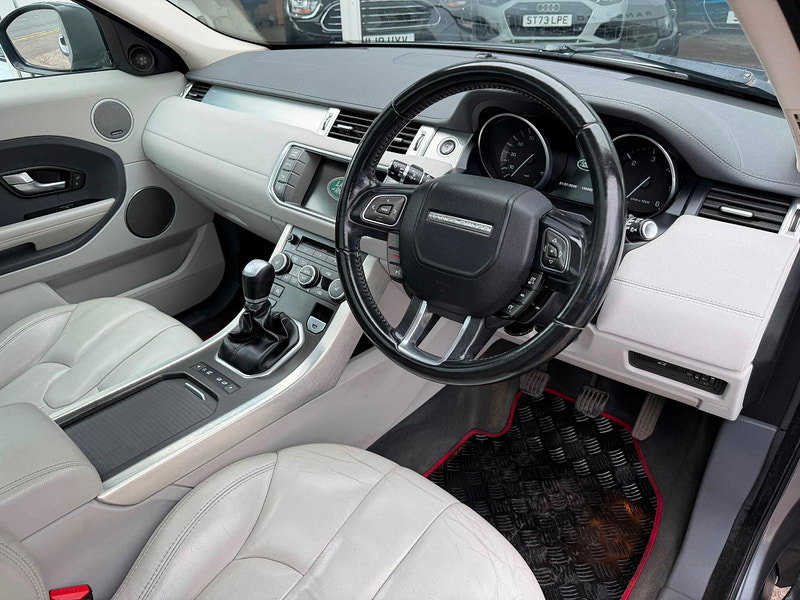 Land Rover Range Rover Evoque 2.2 SD4 Pure SUV 5dr Diesel Manual 4WD Euro 5 (s/s) (190 ps) 5dr Manual 2026