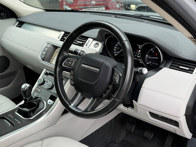 Land Rover Range Rover Evoque 2.2 SD4 Pure Tech 4WD Euro 5 (s/s) 5dr 5dr Manual 2026