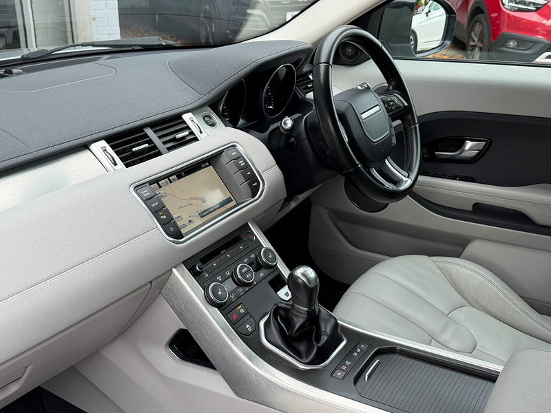 Land Rover Range Rover Evoque 2.2 SD4 Pure Tech 4WD Euro 5 (s/s) 5dr 5dr Manual 2026