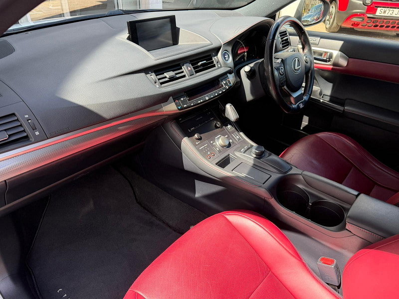 Lexus CT 1.8 200h F Sport Hatchback 5dr Petrol Hybrid CVT Euro 6 (s/s) (136 ps) 5dr Automatic 2026