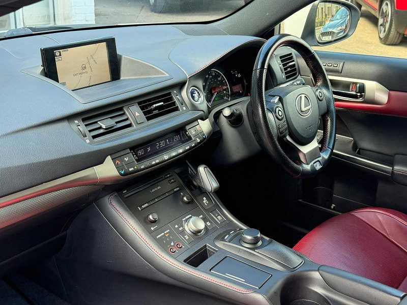 Lexus CT 1.8 200h F Sport Hatchback 5dr Petrol Hybrid CVT Euro 6 (s/s) (136 ps) 5dr Automatic 2026