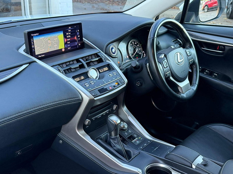 Lexus NX 2.5 300h GPF E-CVT 4WD Euro 6 (s/s) 5dr 5dr Automatic 2026
