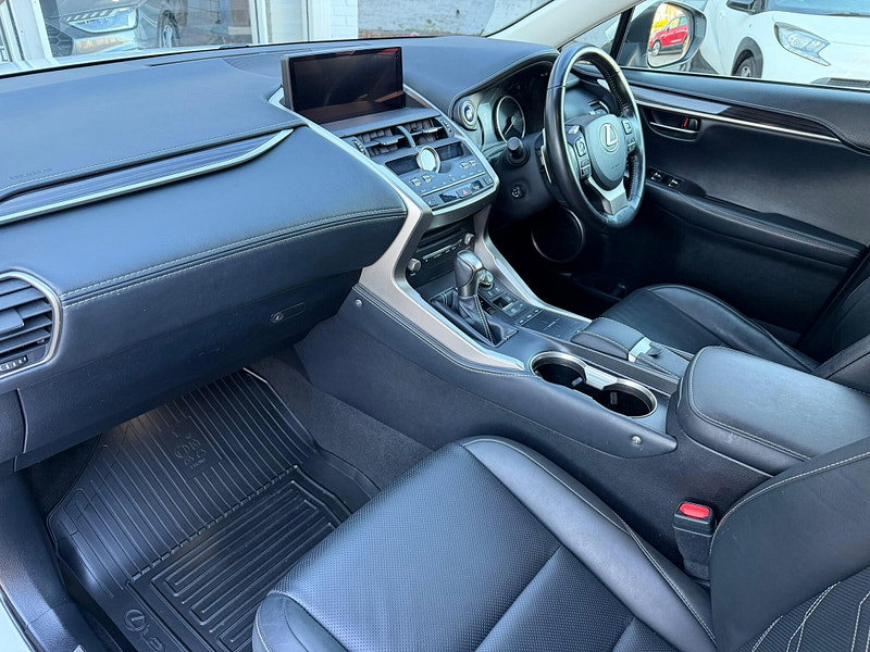 Lexus NX 2.5 300h GPF E-CVT 4WD Euro 6 (s/s) 5dr 5dr Automatic 2026