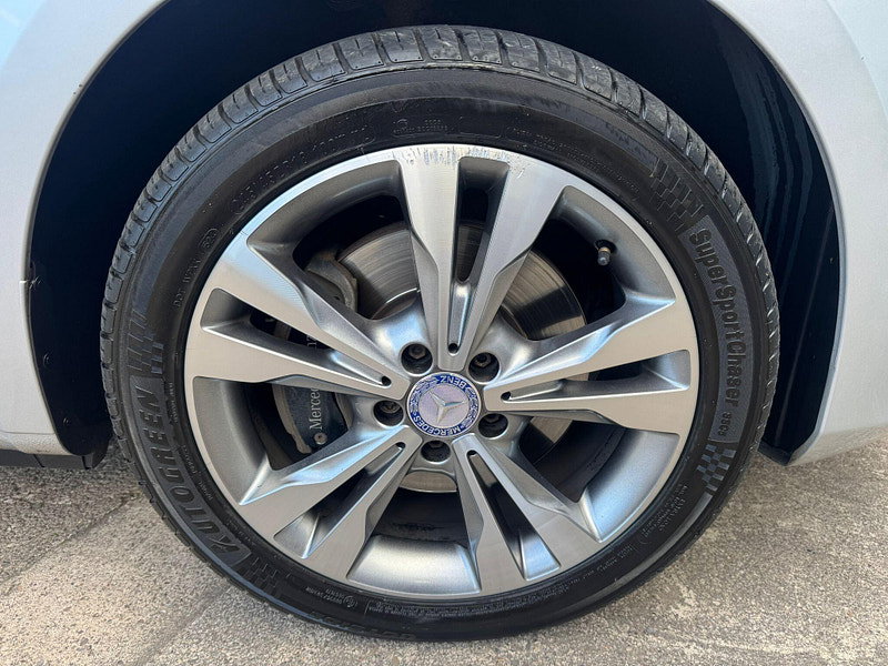 Mercedes-Benz V Class 2.2 V220d BlueTEC Sport G-Tronic+ Euro 6 (s/s) 5dr 8 Seat XLWB 5dr Automatic 2026