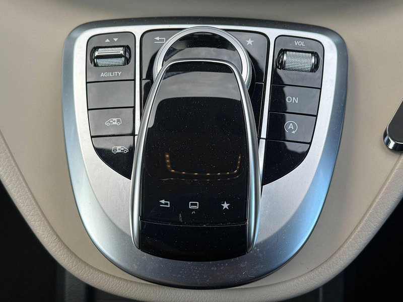Mercedes-Benz V Class 2.2 V220d BlueTEC Sport G-Tronic+ Euro 6 (s/s) 5dr 8 Seat XLWB 5dr Automatic 2026