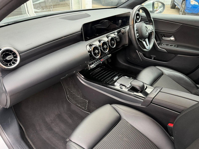 Mercedes-Benz A Class 1.5 A180d Sport (Executive) 7G-DCT Euro 6 (s/s) 5dr 5dr Automatic 2026