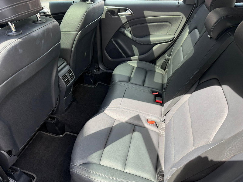 Mercedes-Benz B Class 1.6 B200 Exclusive Edition (Plus) 7G-DCT Euro 6 (s/s) 5dr 5dr Automatic 2026