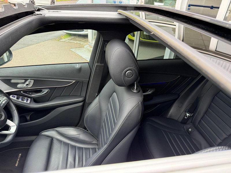 Mercedes-Benz EQC EQC 400 80kWh AMG Line (Premium Plus) Auto 4MATIC 5dr 5dr Automatic 2026