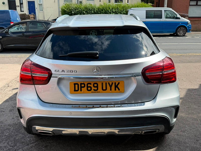 Mercedes-Benz GLA 1.6 GLA200 AMG Line Edition 7G-DCT Euro 6 (s/s) 5dr 5dr Automatic 2026