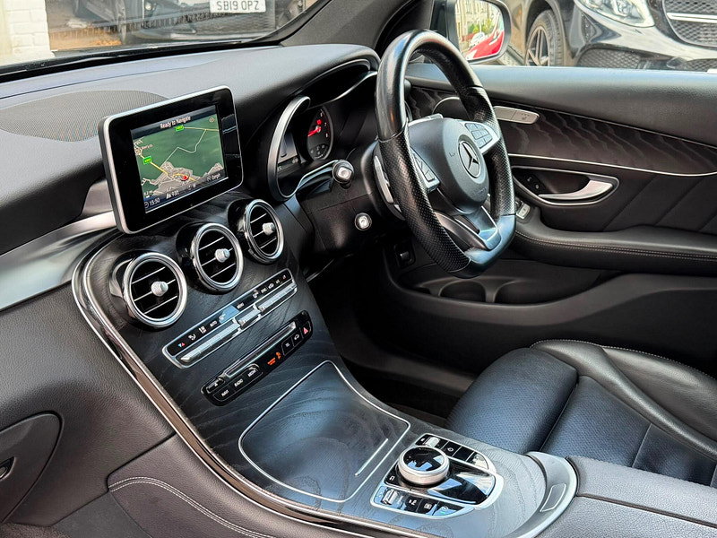 Mercedes-Benz GLC 2.0 GLC250 AMG Line G-Tronic 4MATIC Euro 6 (s/s) 5dr 5dr Automatic 2026