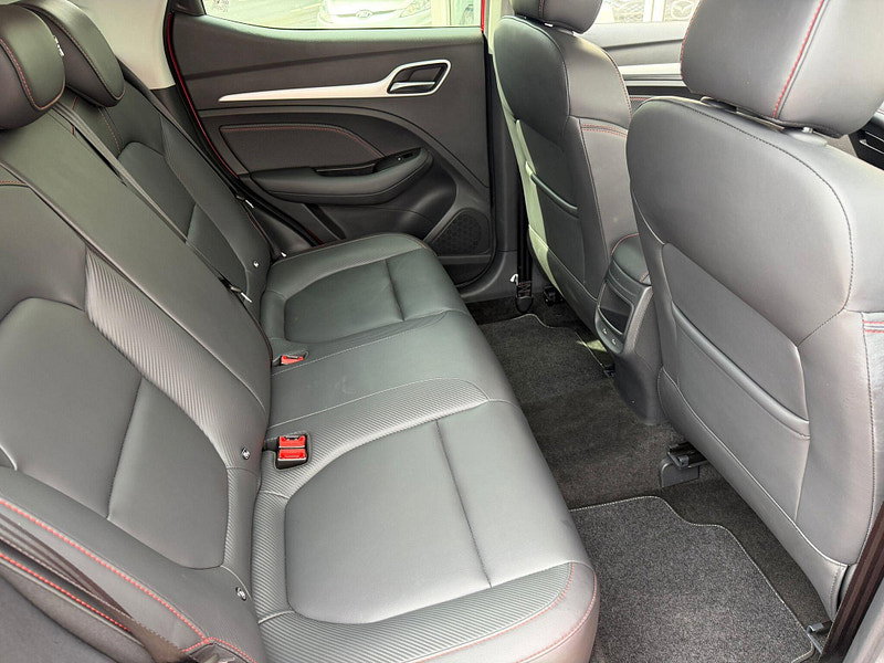 MG MG ZS 1.0 T-GDI Exclusive Auto Euro 6 5dr 5dr Automatic 2026