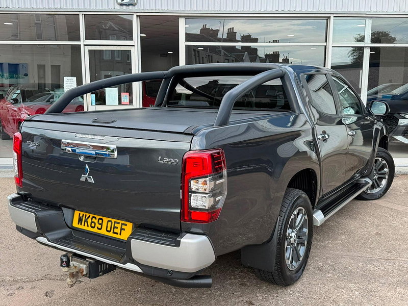 Mitsubishi L200 2.2 DI-D DC Barbarian X Pickup Double Cab 4dr Diesel Auto 4WD Euro 6 (s/s) (150 ps) 4dr Automatic 2026