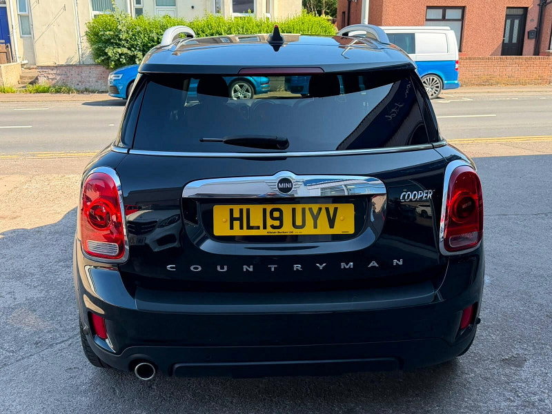 MINI Countryman 1.5 Cooper Exclusive SUV 5dr Petrol Steptronic Euro 6 (s/s) (136 ps) 5dr Automatic 2026