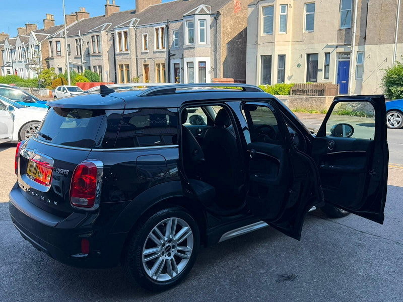 MINI Countryman 1.5 Cooper Exclusive SUV 5dr Petrol Steptronic Euro 6 (s/s) (136 ps) 5dr Automatic 2026