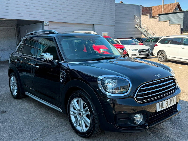 MINI Countryman 1.5 Cooper Exclusive SUV 5dr Petrol Steptronic Euro 6 (s/s) (136 ps) 5dr Automatic 2026
