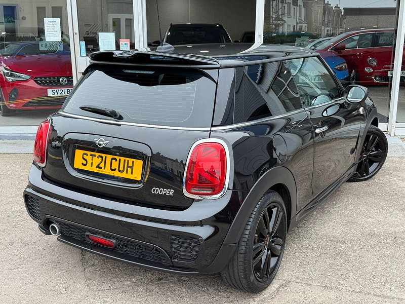 MINI Hatch 1.5 Cooper Sport Hatchback 3dr Petrol Manual Euro 6 (s/s) (136 ps) 3dr Manual 2026
