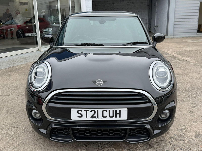 MINI Hatch 1.5 Cooper Sport Hatchback 3dr Petrol Manual Euro 6 (s/s) (136 ps) 3dr Manual 2026