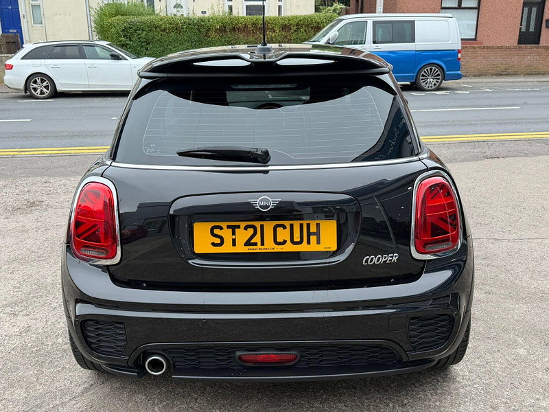 MINI Hatch 1.5 Cooper Sport Hatchback 3dr Petrol Manual Euro 6 (s/s) (136 ps) 3dr Manual 2026