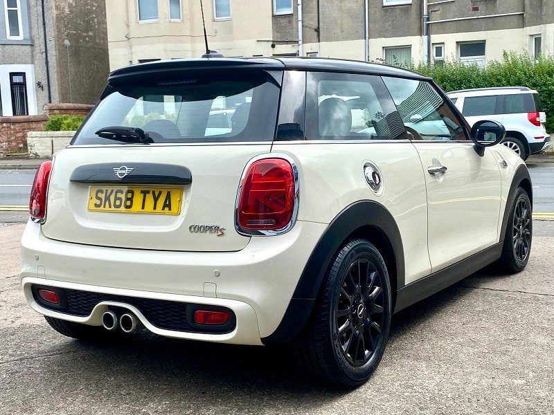 MINI Hatch 2.0 Cooper S Hatchback 3dr Petrol Manual Euro 6 (s/s) (192 ps) 3dr Manual 2026