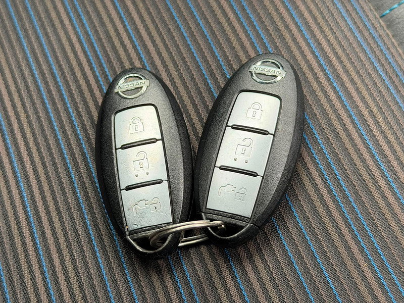 Nissan Leaf 40kWh N-Connecta Auto 5dr 5dr Automatic 2026