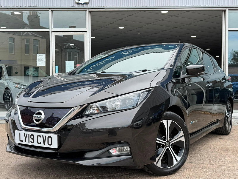 Nissan Leaf 40kWh N-Connecta Auto 5dr 5dr Automatic 2026