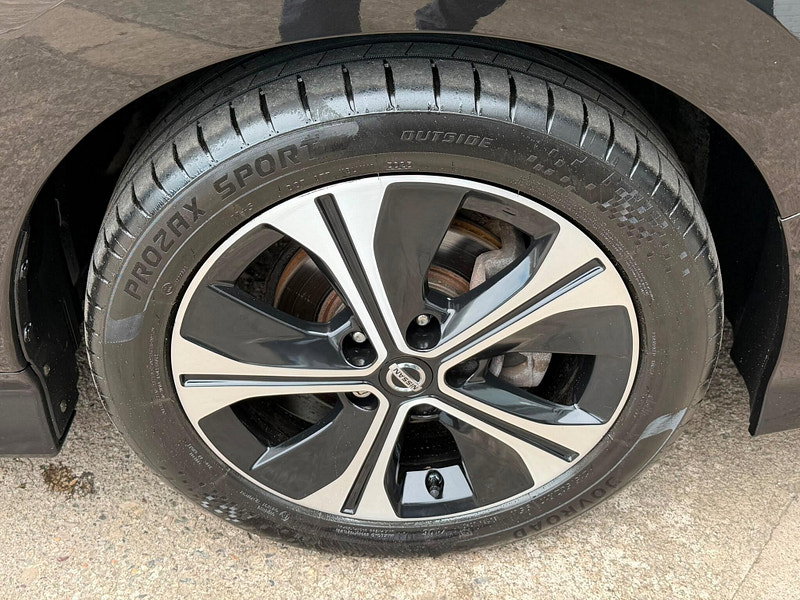 Nissan Leaf 40kWh N-Connecta Auto 5dr 5dr Automatic 2026
