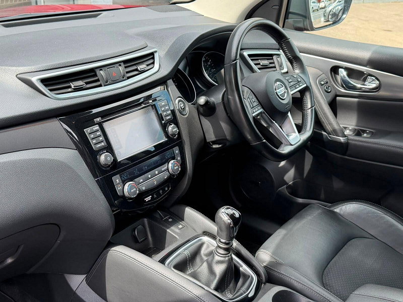 Nissan Qashqai 1.2 DIG-T Tekna Euro 6 (s/s) 5dr 5dr Manual 2026
