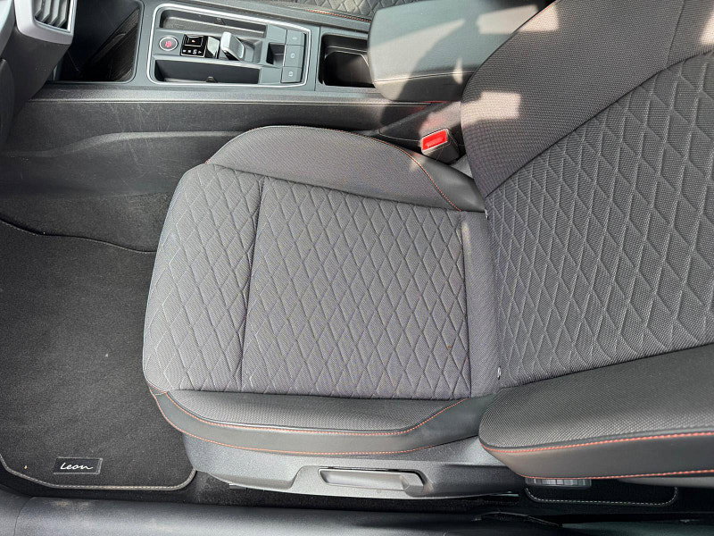 Seat Leon 1.5 eTSI MHEV FR DSG Euro 6 (s/s) 5dr 5dr Automatic 2026