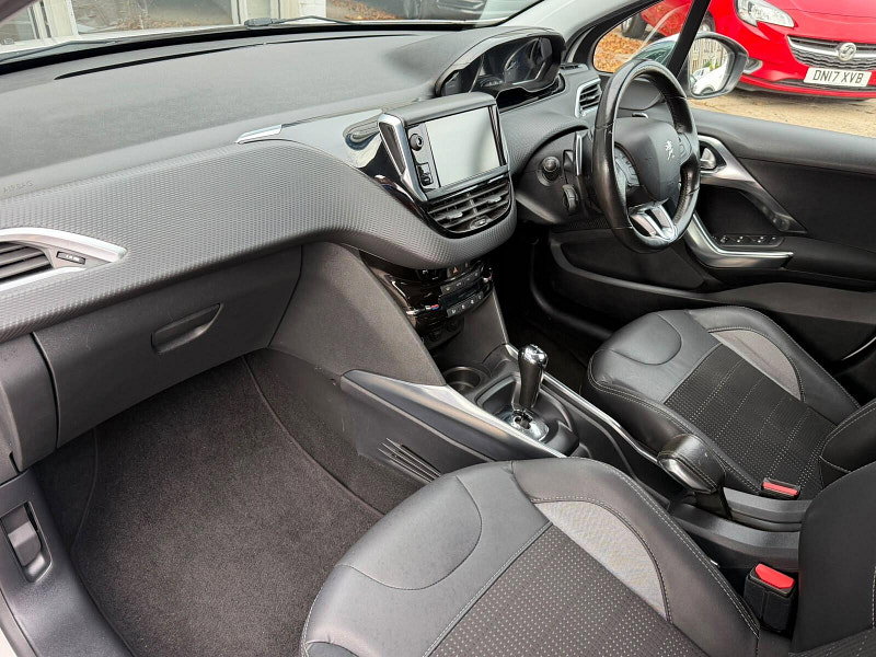 Peugeot 2008 1.2 e-VTi Allure EGC Euro 5 (s/s) 5dr 5dr Automatic 2026
