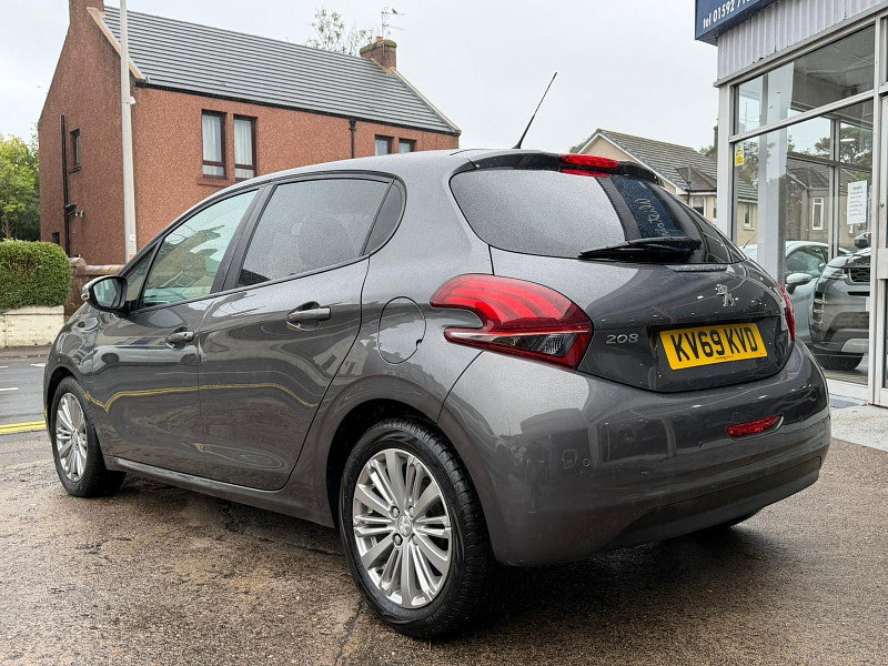 Peugeot 208 1.2 PureTech Signature Euro 6 (s/s) 5dr 5dr Manual 2026