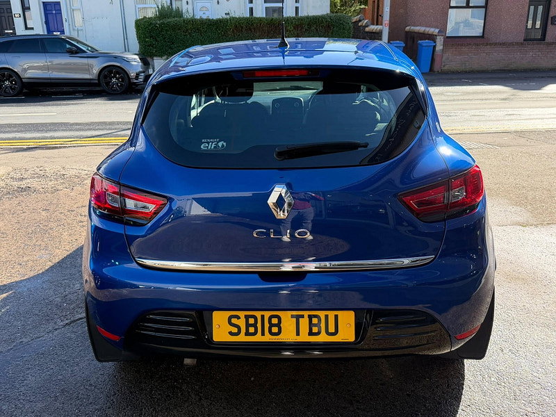 Renault Clio 0.9 TCe Play Euro 6 (s/s) 5dr 5dr Manual 2026