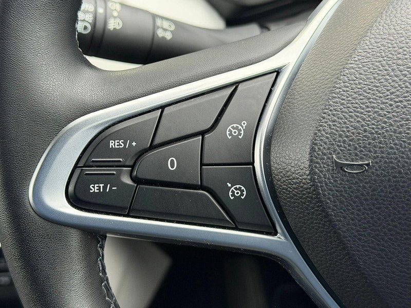 Renault Clio 1.6 E-TECH Techno Auto Euro 6 (s/s) 5dr 5dr Automatic 2026