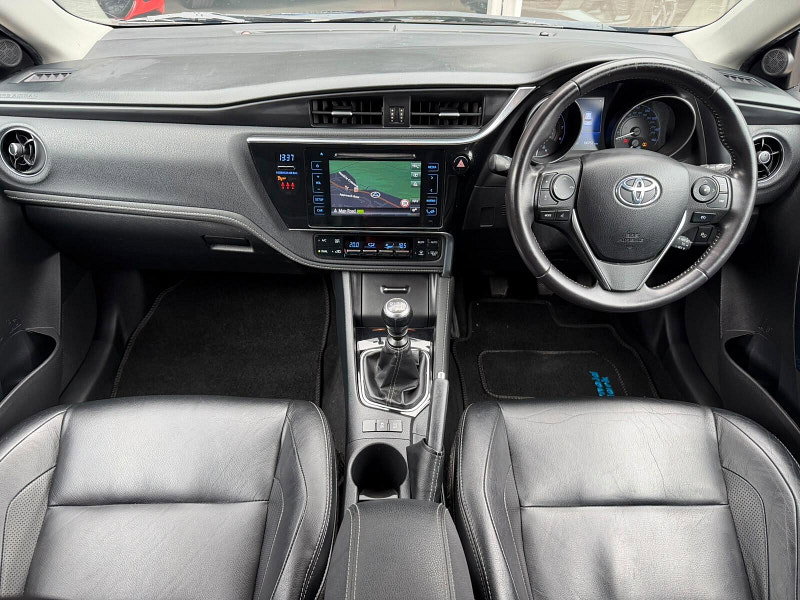 Toyota Auris 1.2 VVT-i Excel Hatchback 5dr Petrol Manual Euro 6 (s/s) (116 ps) 5dr Manual 2026