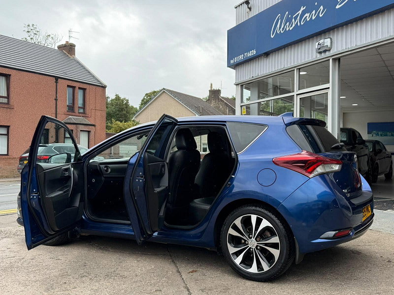 Toyota Auris 1.2 VVT-i Excel Hatchback 5dr Petrol Manual Euro 6 (s/s) (116 ps) 5dr Manual 2026
