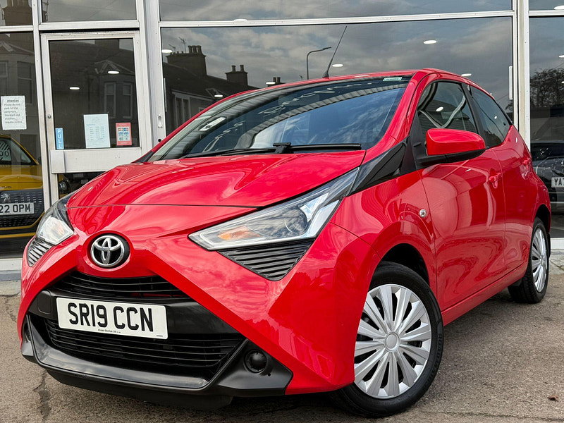 Toyota Aygo 1.0 VVT-i x-play Euro 6 5dr 5dr Manual 2026