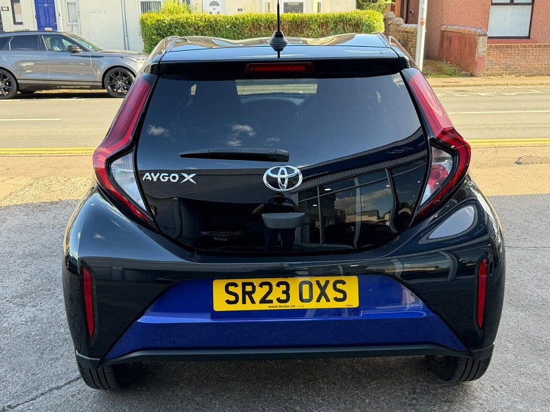 Toyota Aygo x 1.0 VVT-i Edge Euro 6 (s/s) 5dr 5dr Manual 2026