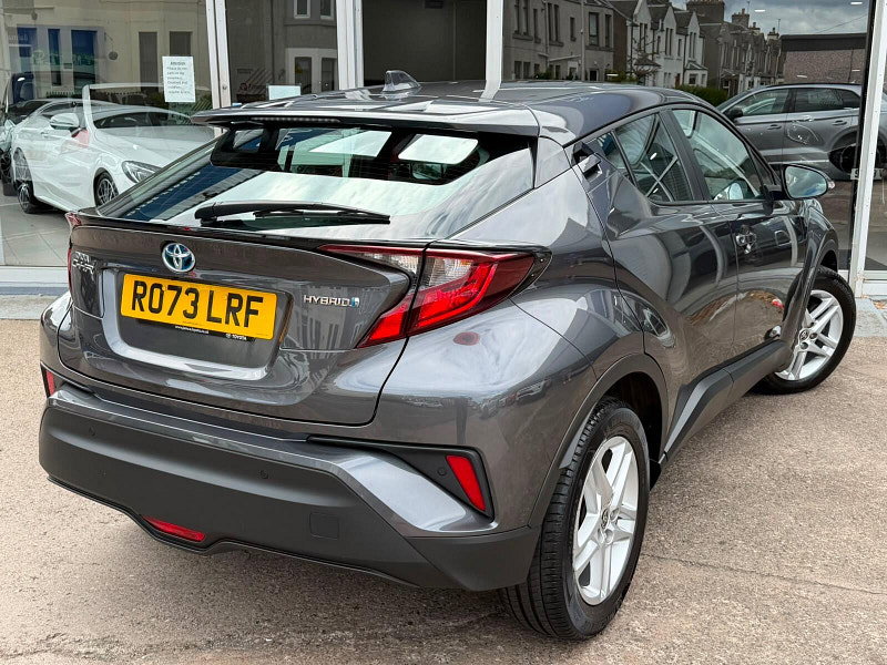 Toyota C-HR 1.8 VVT-h Icon CVT Euro 6 (s/s) 5dr 5dr Automatic 2026