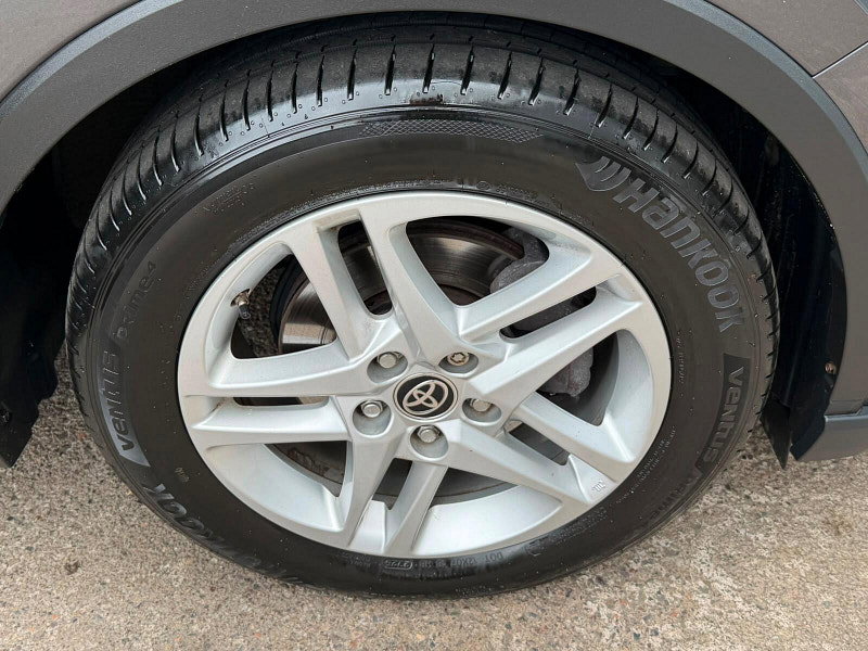 Toyota C-HR 1.8 VVT-h Icon CVT Euro 6 (s/s) 5dr 5dr Automatic 2026