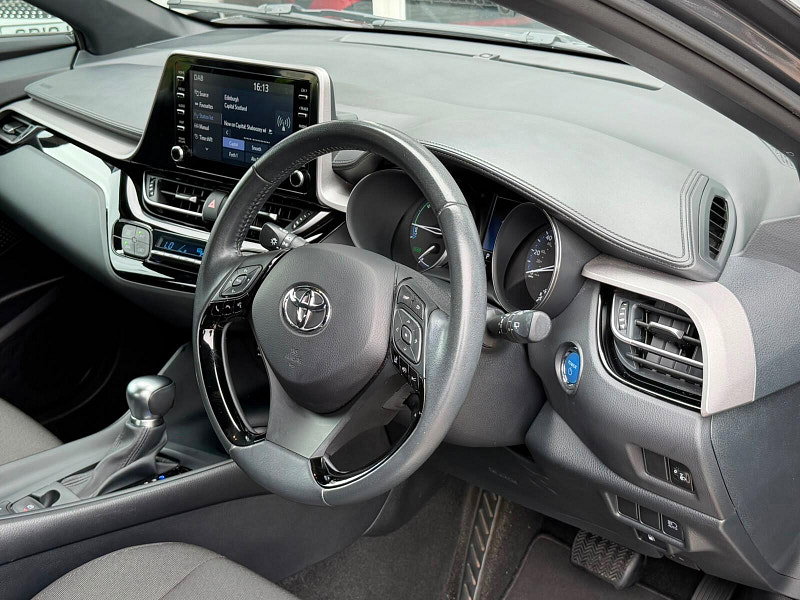 Toyota C-HR 1.8 VVT-h Icon CVT Euro 6 (s/s) 5dr 5dr Automatic 2026